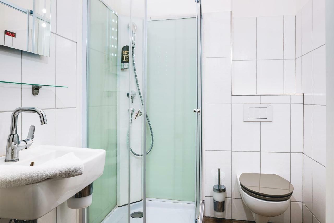Hotel Sleepinn Volkspark (Adults Only) ハンブルク エクステリア 写真